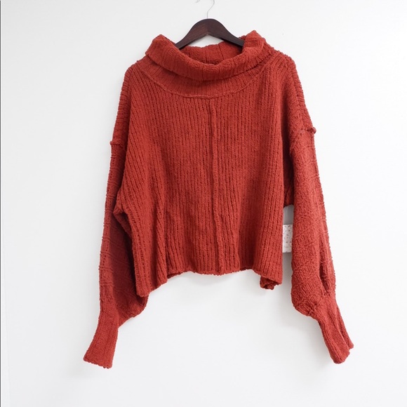 FREE PEOPLE BE YOURS KNITTED COWL SWEATER NWT ♥️ - Picture 6 of 10